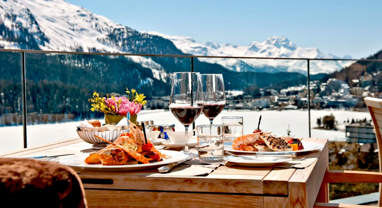 Выездной корпоратив на 200 человек в горы