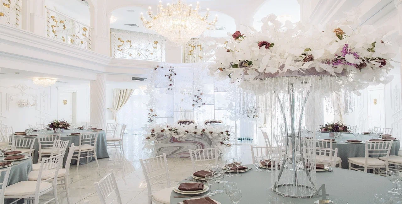 Организация мероприятий в банкетном зале Екатерининский парк-отеля Орловский (Московская область)