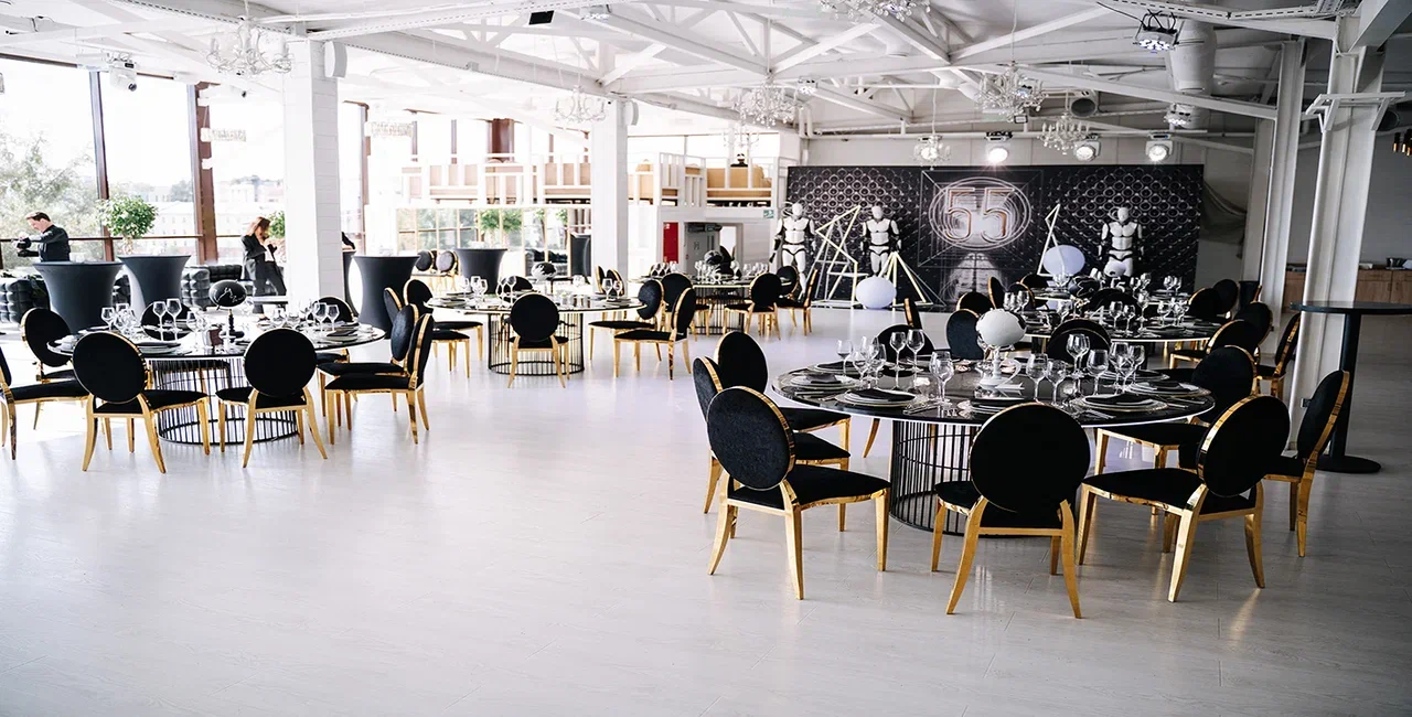 Дизайнерские решения в интерьере White зала (Крым terrace Moscow)