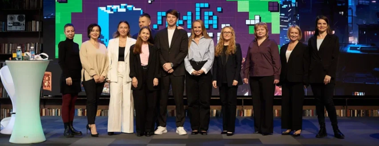 Конференция для Malltech в концепции пиксилизации