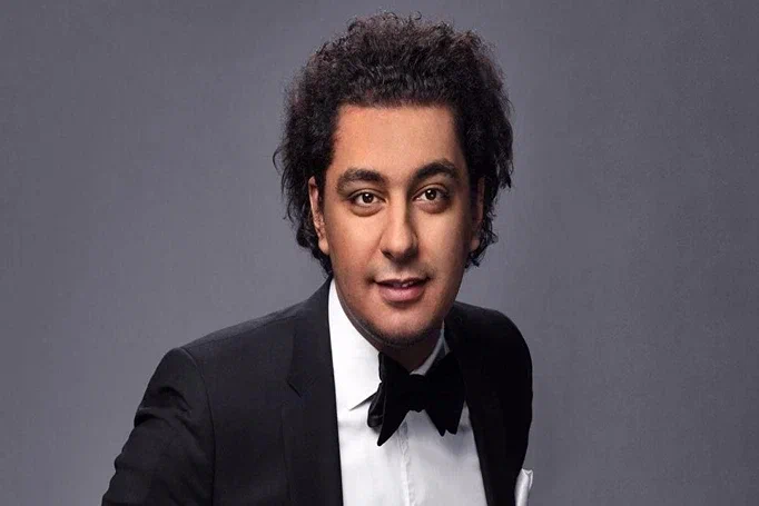 Выбор ведущего на мероприятие: Адис Маммо