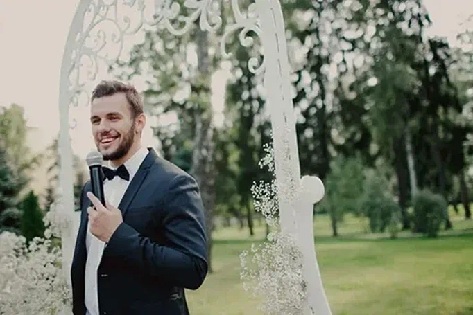 Даниил Масленников: фото популярного ведущего мероприятий