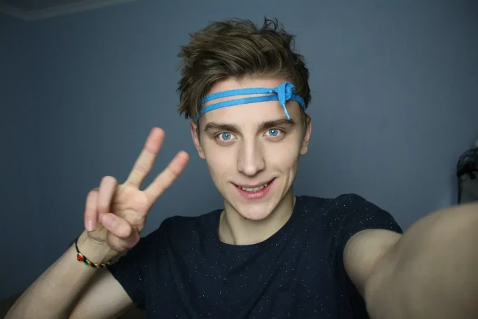 Влад А4 станет хедлайнером Вашего мероприятия