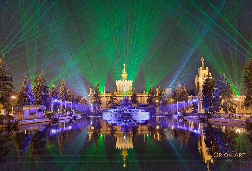 Лазерное шоу на мероприятие любого масштаба