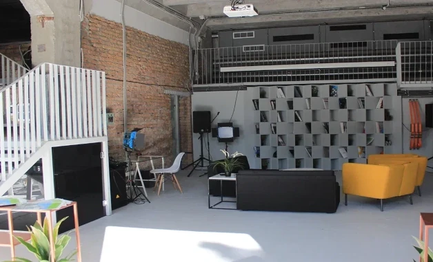 Лофт Sochi Art Space для мастер-класса по рисованию манги (комиксов) в Сочи