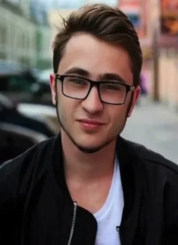 Эльдар Джарахов